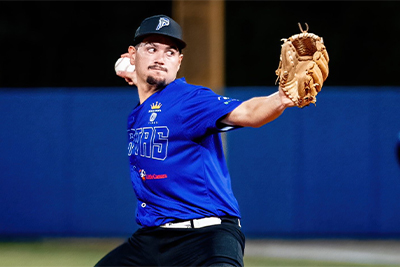 Félix Cruz salvó el juego por Cabo Rojo (foto por Derek Toro Guarderrama)