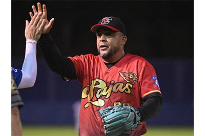 Omar _El Seco_ Martínez, de los Cardenales de Lajas