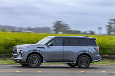 INFINITI QX80 2025 (1)