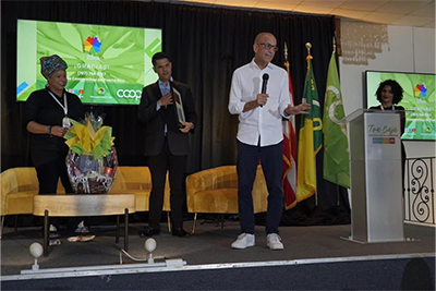 Alcalde de Toa Baja durante la primera edición del Congreso Municipal de Cooperativismo Orgullo Llanero 2024