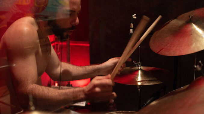 hc_demayaguez_ CARÁTULA DEL ÁLBUM