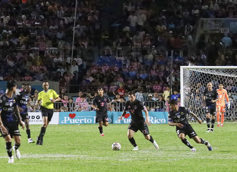 Miami vs Ecuador 01